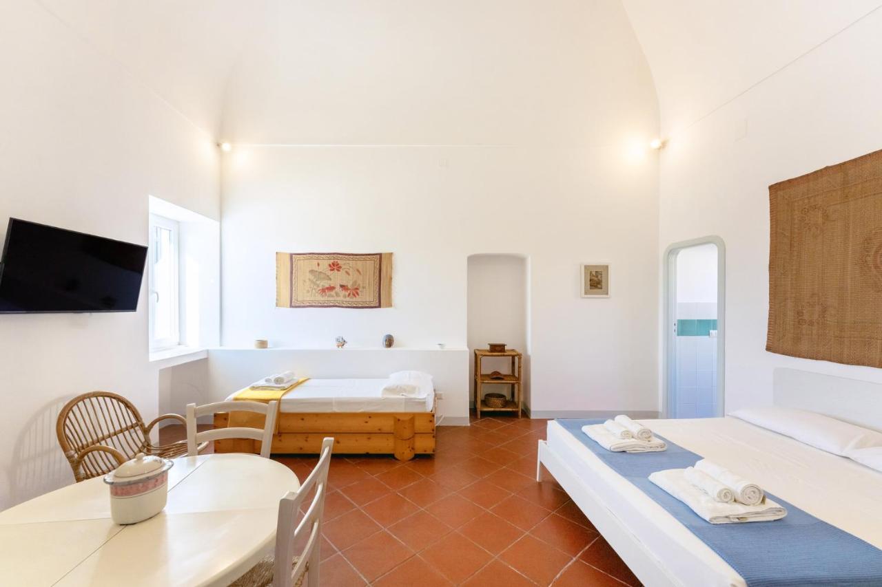 Torretta Corricella- Punta Serra Прочида Экстерьер фото