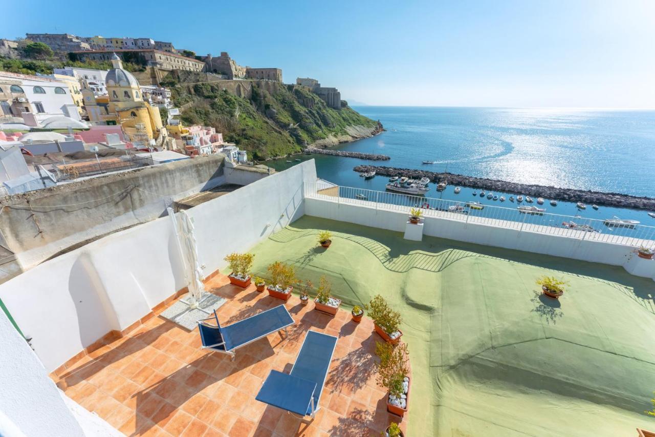 Torretta Corricella- Punta Serra Прочида Экстерьер фото