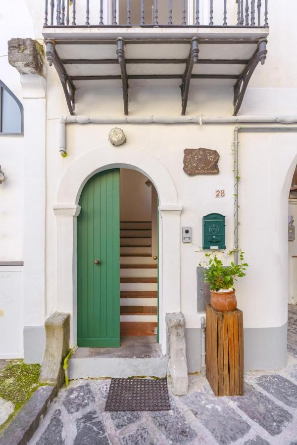 Torretta Corricella- Punta Serra Прочида Экстерьер фото